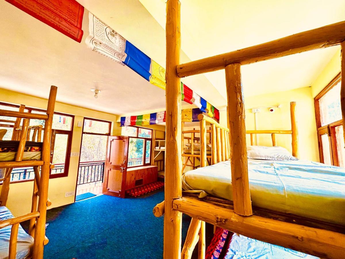 360 Degree, Riverside Stay, Old Manali (Himachal Pradesh)