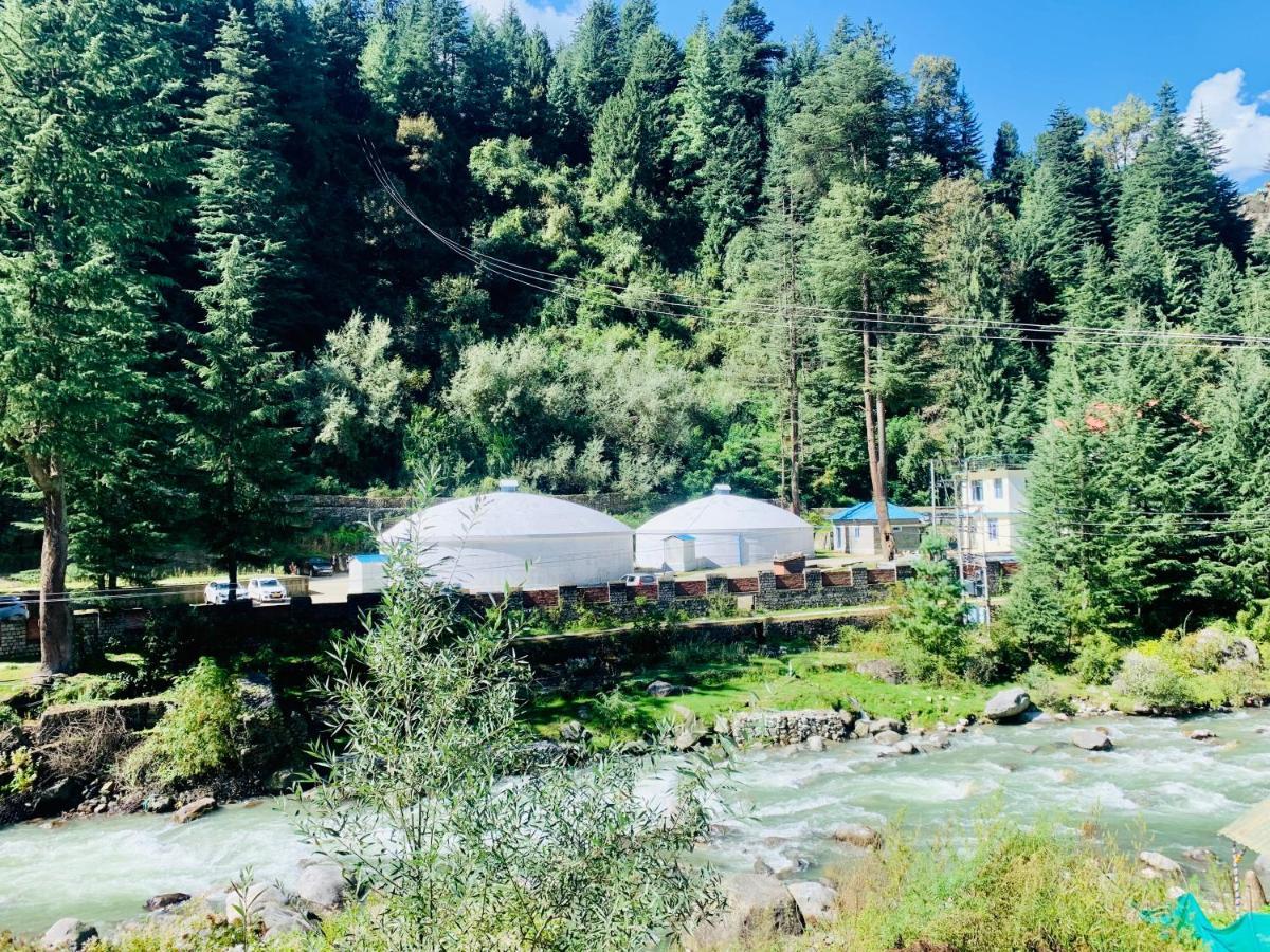 360 Degree, Riverside Stay, Old * Manali (Himachal Pradesh)