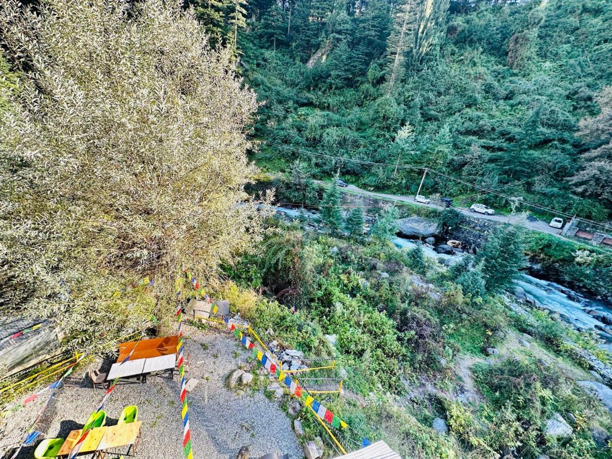 360 Degree, Riverside Stay, Old Hostel