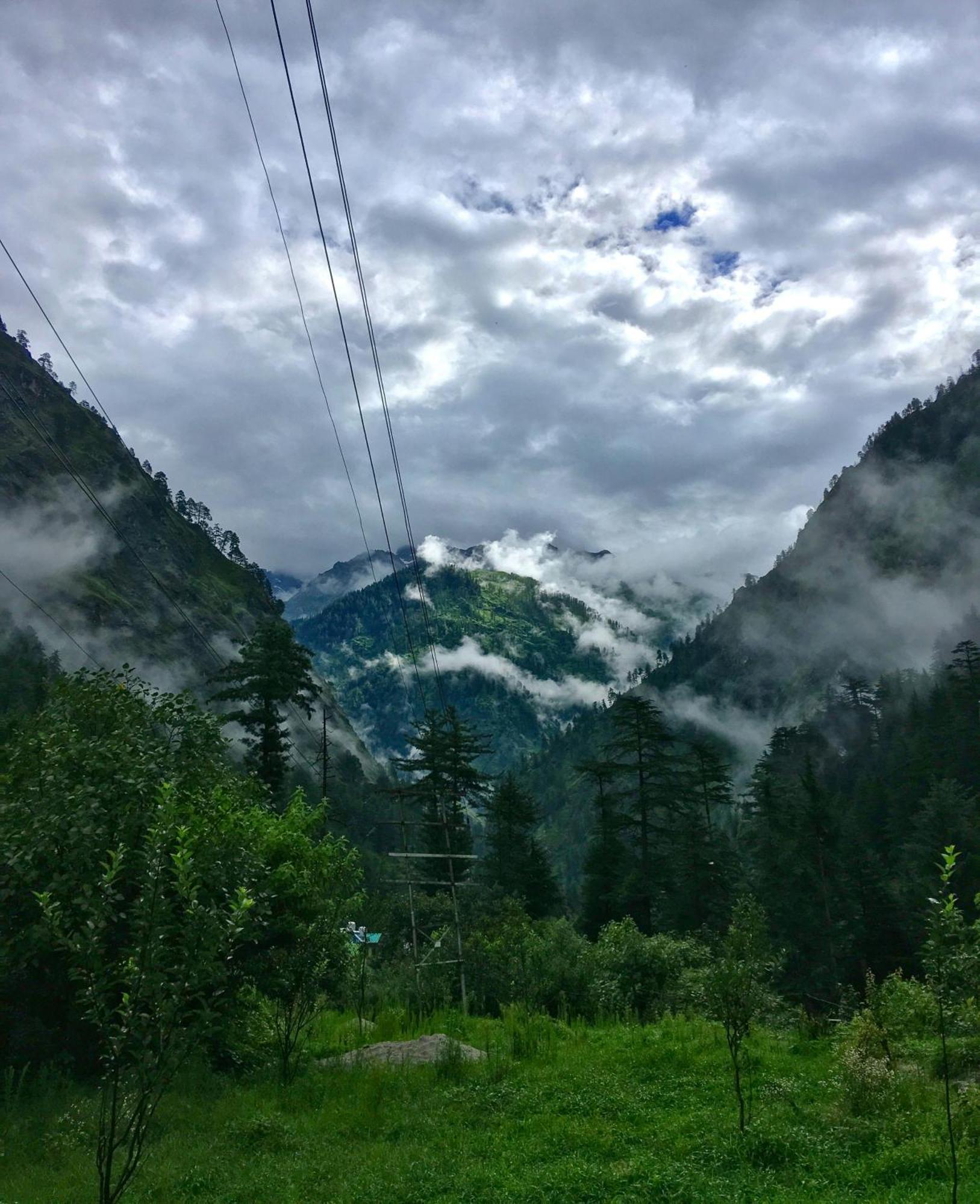 360 Degree, Riverside Stay, Old Manali (Himachal Pradesh)